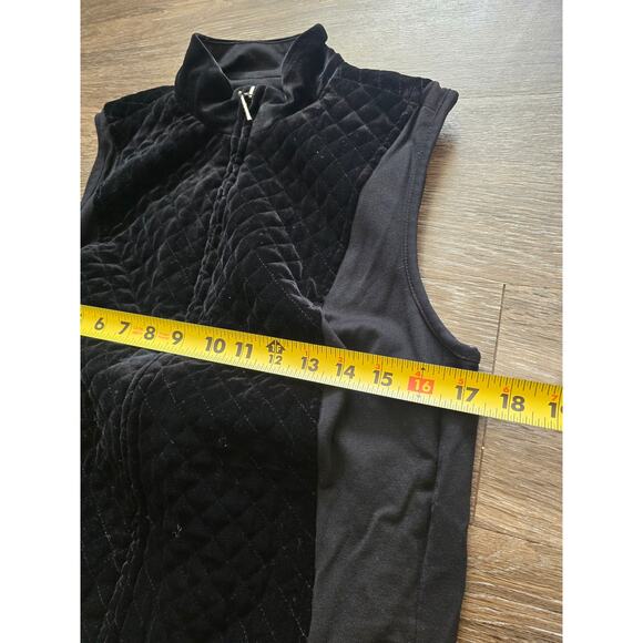 Susan Graver Weekend Women’s S Black Velvet Quilted Vest Zip Up Rhinestone - Picture 8 of 8